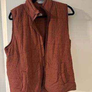 Uncharted Threads Quilted Vest in Mauve/Pink